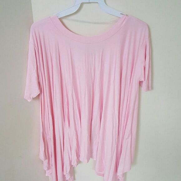 LEXI Top in Blush Size Medium New - Picture 4 of 4